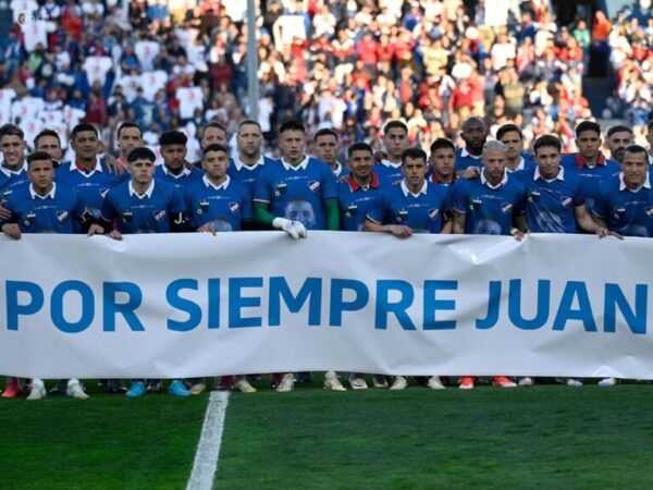 Nacional homenageia Izquierdo no primeiro jogo depois de morte do jogador nacional-homenageia-izquierdo-no-primeiro-jogo-apos-morte-do-jogador