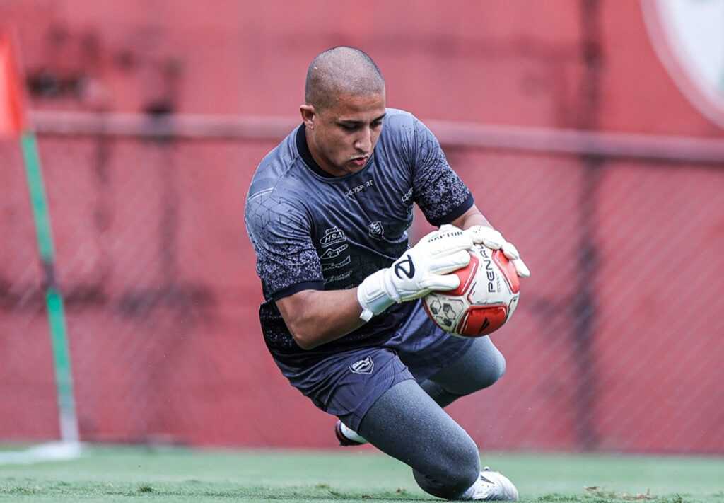 Goleiro João Paulo deixa o CAV; clube anuncia lista de saídas goleiro-joao-paulo-deixa-o-cav;-clube-anuncia-lista-de-saidas