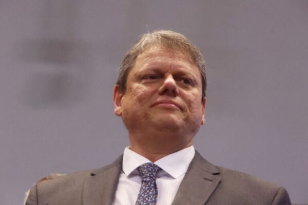 Tarcísio depois de governo apelar para zerar ICMS: “Fiz o dever de casa” tarcisio-apos-governo-apelar-para-zerar-icms:-“fiz-o-dever-de-casa”
