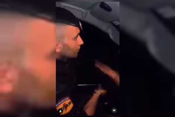 PM fake usava farda para almoçar de graça e conquistar mulheres. Vídeo pm-fake-usava-farda-para-almocar-de-graca-e-conquistar-mulheres.-video