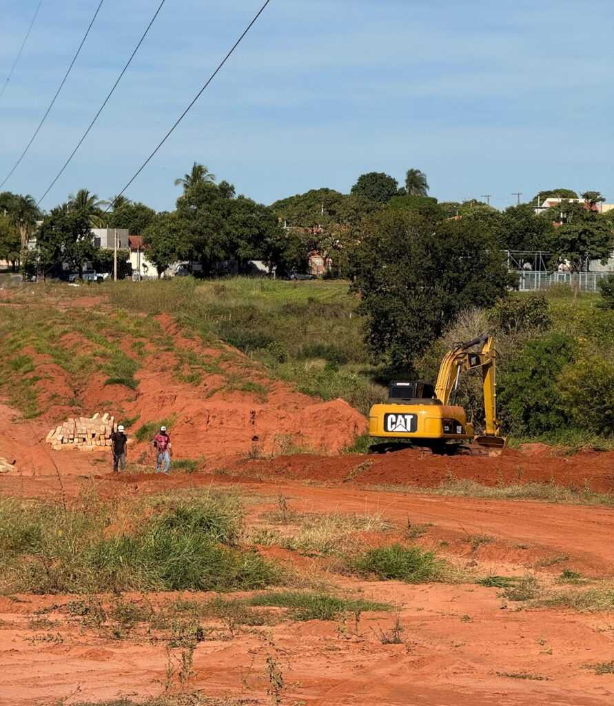 Obra de interligação dos bairros São Cosme e Jardim Universitário é retomada obra-de interligacao dos-bairros-sao-cosme-e-jardim-universitario-e-retomada