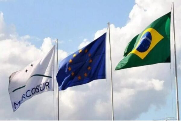 Lula assume Mercosul e vai insistir em acordo com a União Europeia lula-assume-mercosul-e-vai-insistir-em-acordo-com-a-uniao-europeia
