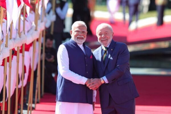 Índia tenta agilizar liberação de remédios no mercado brasileiro india-tenta-agilizar-liberacao-de-medicamentos-no-mercado-brasileiro