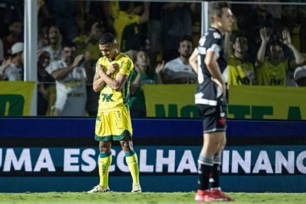 Brasileirão: Mirassol vence e aumenta sequência sem vitórias do Vasco brasileirao:-mirassol-vence-e-aumenta-sequencia-sem-vitorias-do-vasco