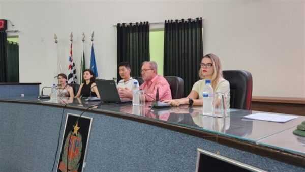 Câmara faz Audiência Pública para discutir PPA e LDO camara-realiza-audiencia-publica-para-discutir-ppa-e-ldo