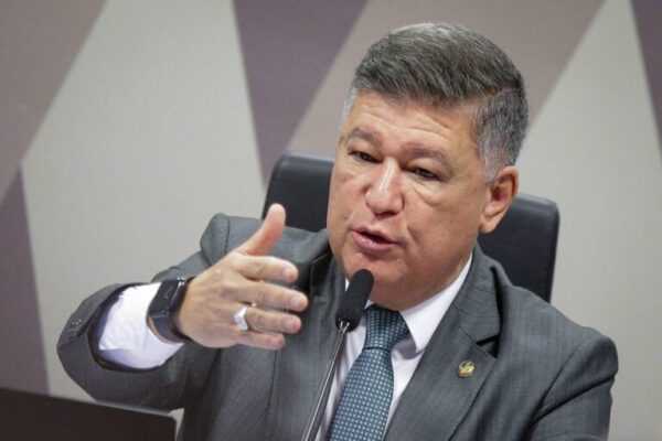 CPMI do INSS: presidente dá bronca prévia em jornalistas; entenda cpmi-do-inss:-presidente-da-bronca-previa-em-jornalistas;-entenda