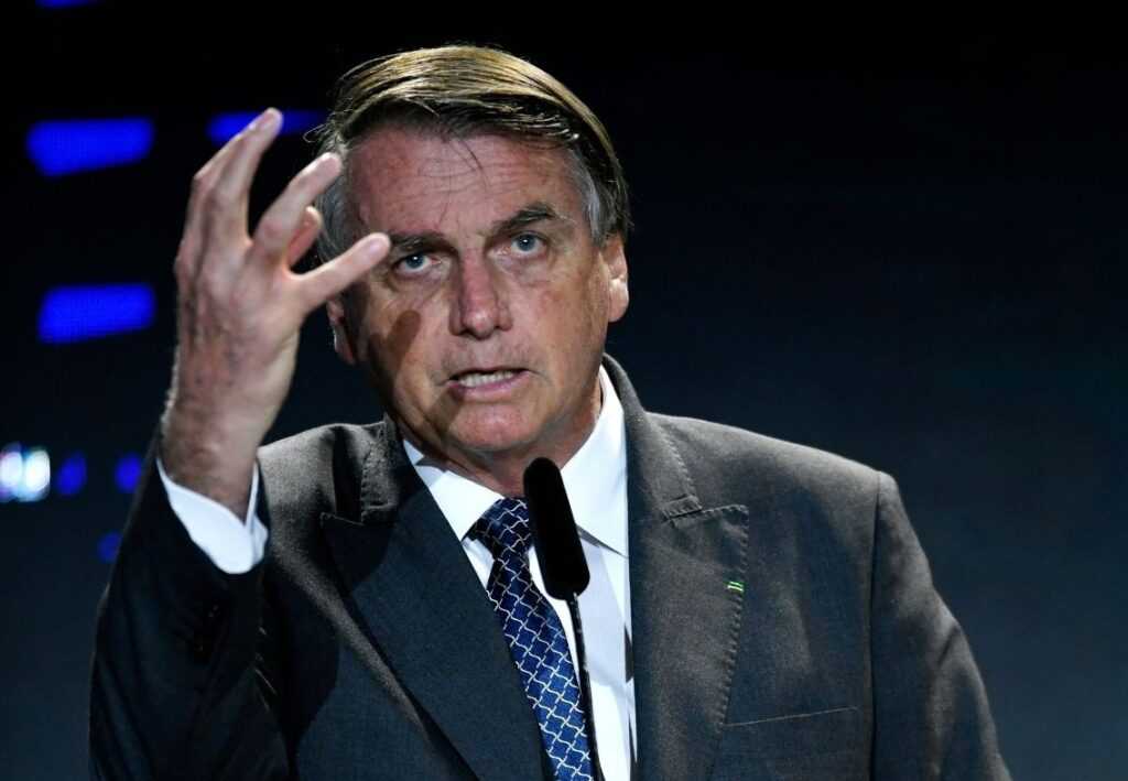 Bolsonaro é condenado a 27 anos e 3 meses de prisão por plano de golpe bolsonaro-e-condenado-a-27-anos-e-3-meses-de-prisao-por-plano-de-golpe
