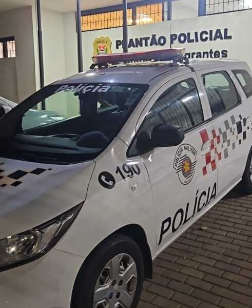 Homem é detido por ameaçar companheira e enteada em Votuporanga homem-e-preso-por-ameacar-companheira-e-enteada-em-votuporanga-