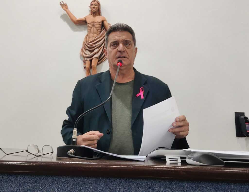 Osmair Ferrari detona gestão da Saúde; vereador pede apuração osmair-ferrari-detona-gestao-da-saude;-vereador-pede apuracao