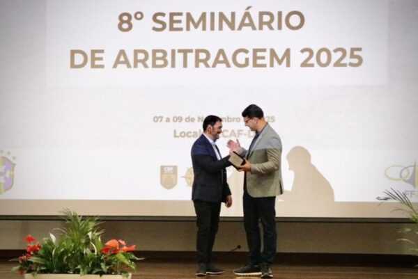 CBF faz 8º seminário de arbitragem no Distrito Federal cbf-realiza-8o-seminario-de-arbitragem-no-distrito-federal
