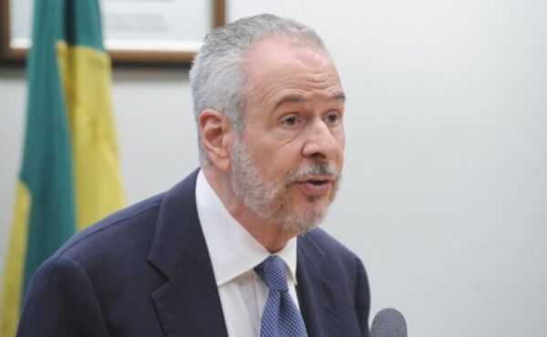 Em carta, presidente da COP30 cobra planos climáticos e defende o Pix em-carta,-presidente-da-cop30-cobra-planos-climaticos-e-defende-o-pix
