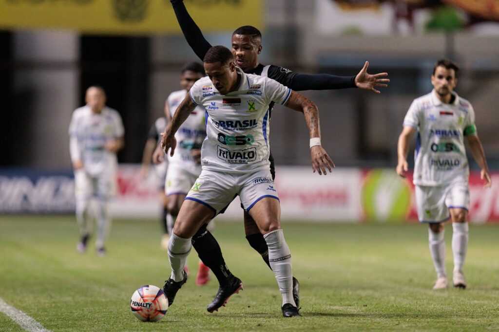cav-vence-o-santo-andre-e-sobe-na-tabela-do-paulistao-a2 