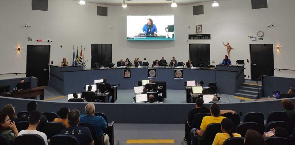 Câmara retoma sessões na segunda-feira sem projetos e com expectativa de protesto camara retoma sessoes na segunda-feira sem projetos e com expectativa de protesto