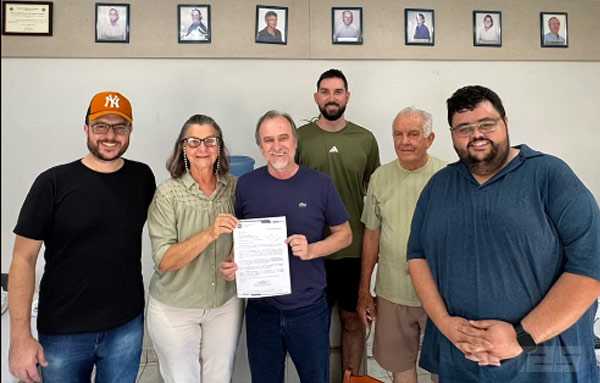 Deputado Dirceu Dalben participa de confraternização de Natal no Lar São Vicente de Paulo, em Tanabi