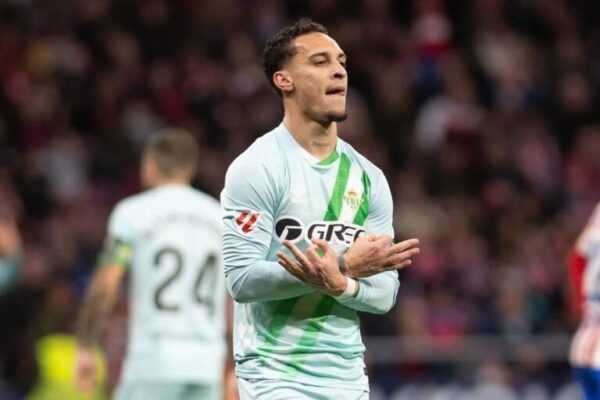 Antony marca golaço e Betis vence Atlético de Madrid no Espanhol antony-marca-golaco-e-betis-vence-atletico-de-madrid-no-espanhol