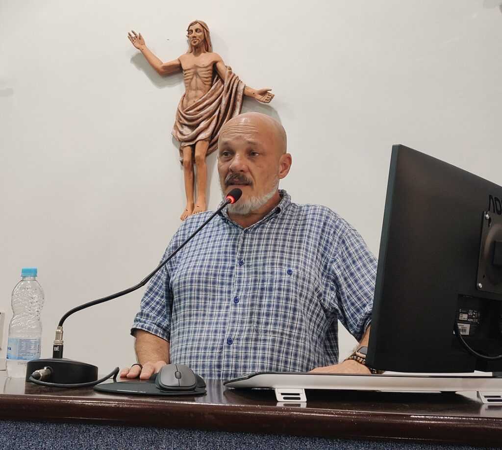 Luciano Passoni nega erros nas faturas de água da Saev Ambiental luciano-passoni-nega erros nas-faturas de agua da saev ambiental