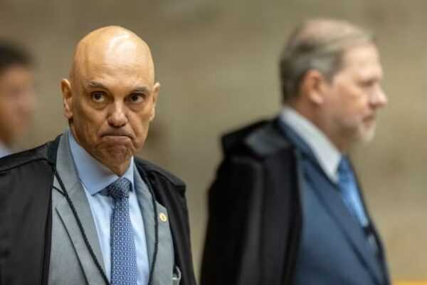 Senador obtém assinaturas para CPI contra Moraes e Toffoli por caso Master senador-obtem-assinaturas-para-cpi-contra-moraes-e-toffoli-por-caso-master
