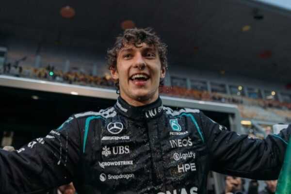 fórmula 1: Antonelli vence na China e Hamilton conquista 1º pódio na Ferrari f1:-antonelli-vence-na-china-e-hamilton-conquista-1o-podio-na-ferrari