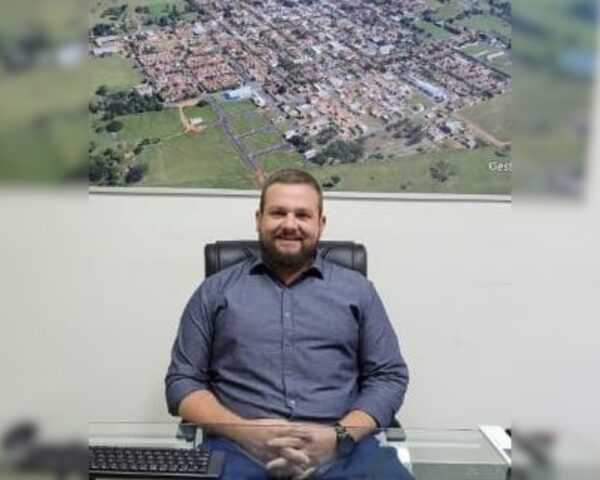 Marcel Dias Leite envia à Câmara novo Código Tributário de Pontes Gestal marcel-dias-leite-envia-a-camara-novo-codigo-tributario-de-pontes-gestal