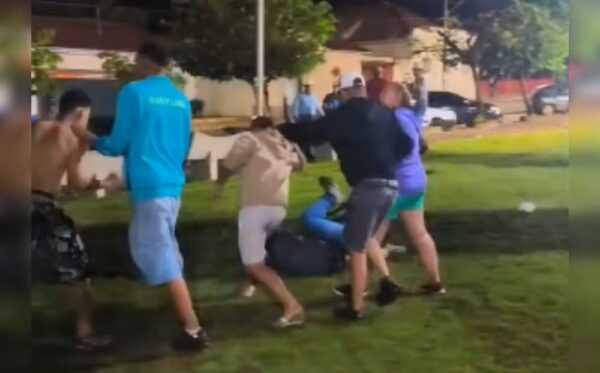 trio-suspeito-de-espancar-homem-e-preso-apos-ser-identificado-por-videos-em-redes-sociais