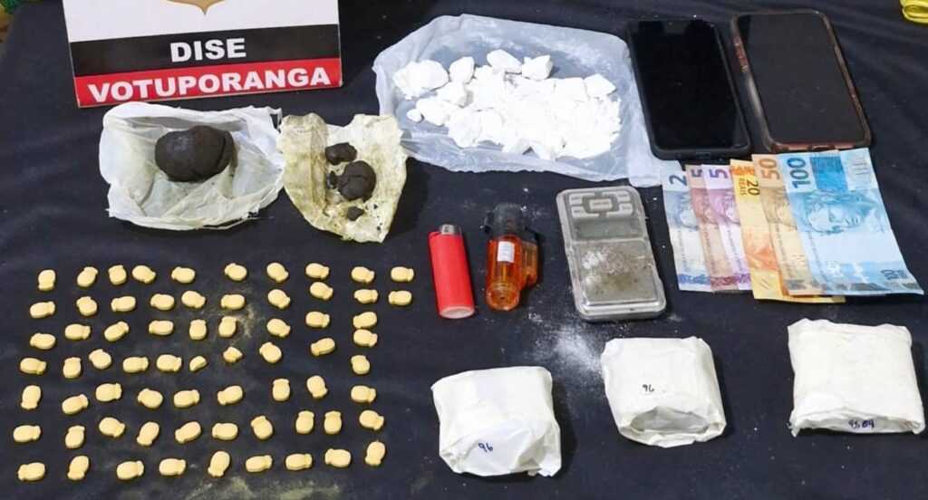 DISE prende traficante e apreende drogas em Votuporanga dise prende-traficante-e-apreende-drogas-em-votuporanga