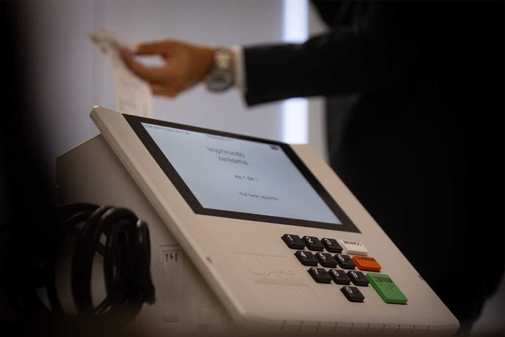 datafolha:-50%-veem-chance-de-interferencia-estrangeira-nas-eleicoes